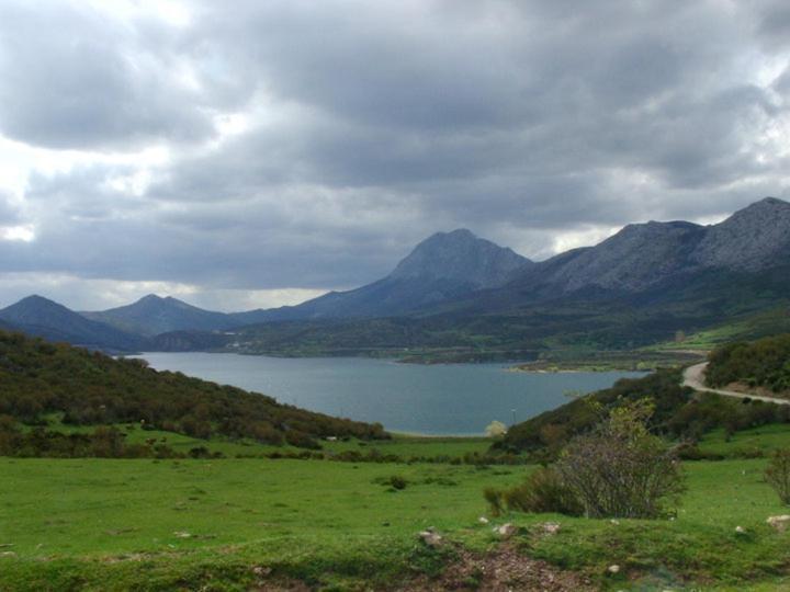 Casa Rural Ruralba Alba de los Cardaños Exteriör bild