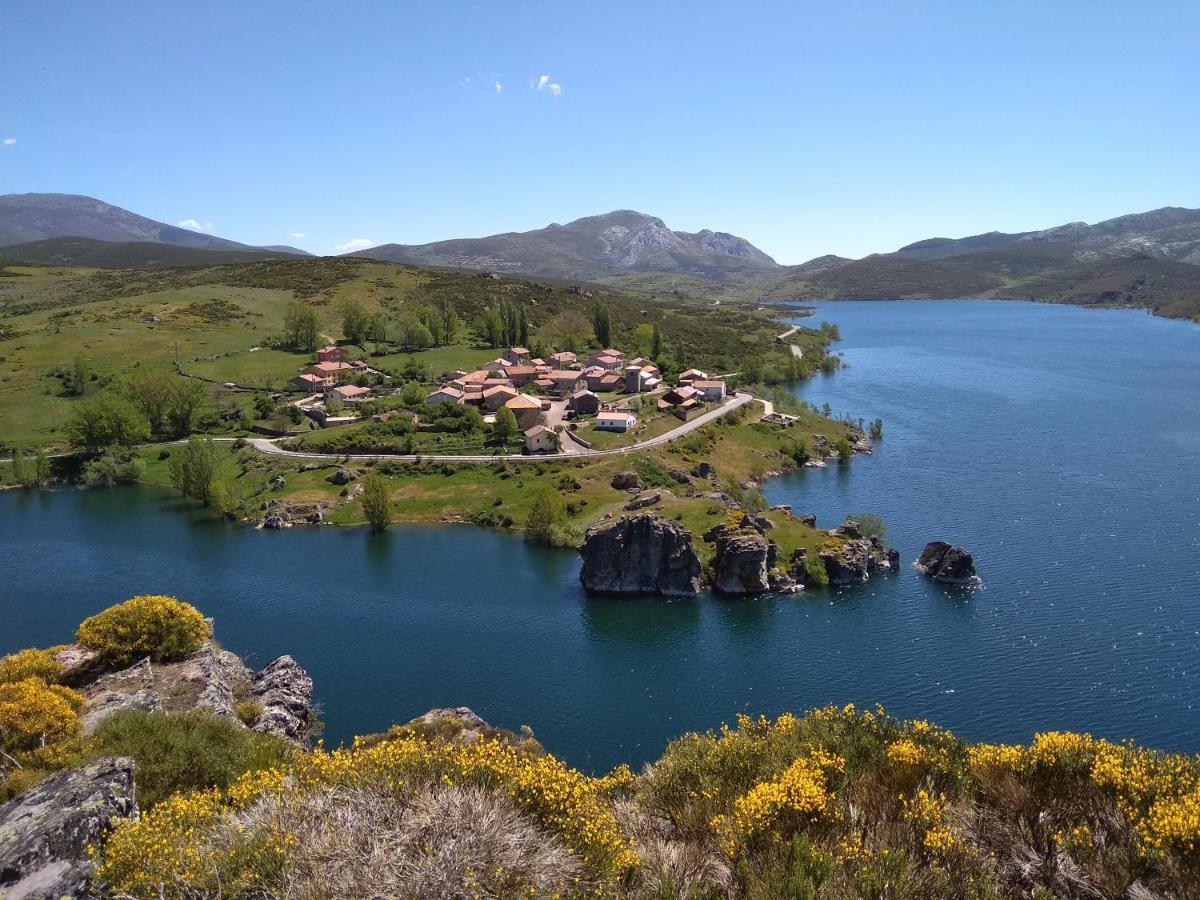 Casa Rural Ruralba Alba de los Cardaños Exteriör bild